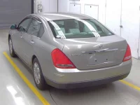 Nissan TEANA лот № 5050 оценка R  с аукциона в Японии 1