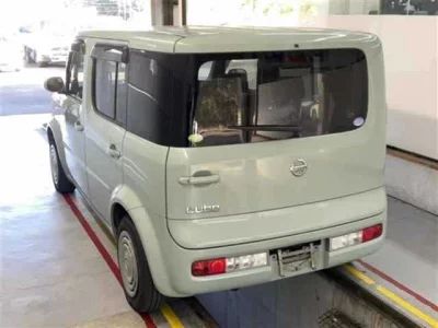 Nissan CUBE  с аукциона в Японии