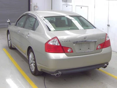 Nissan FUGA  с аукциона в Японии