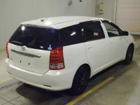 Toyota WISH лот № 8029 оценка 3.5  с аукциона в Японии 1