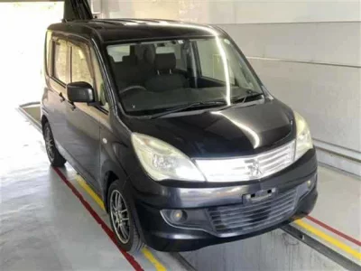 Mitsubishi DELICA D2  с аукциона в Японии