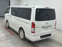 Toyota HIACE VAN лот № 30064 оценка 3.5  с аукциона в Японии 1