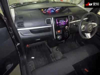 Daihatsu TANTO  с аукциона в Японии