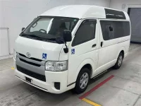 Toyota HIACE VAN лот № 30068 оценка 3.5  с аукциона в Японии 3