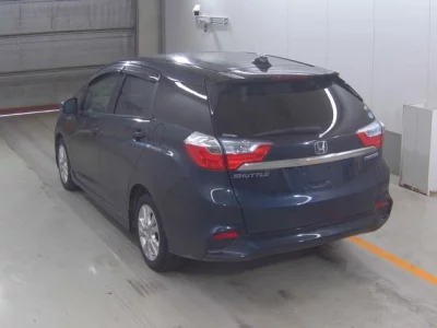 Honda SHUTTLE  с аукциона в Японии