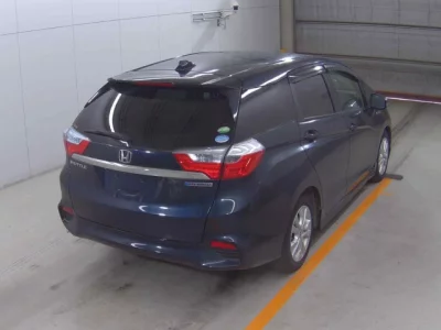 Honda SHUTTLE  с аукциона в Японии