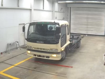 Isuzu FORWARD  с аукциона в Японии