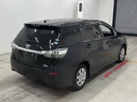 Toyota WISH лот № 30070 оценка 4  с аукциона в Японии 4