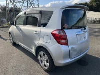Toyota RACTIS лот № 13002 оценка RA  с аукциона в Японии 1