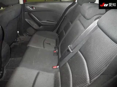 Mazda AXELA  с аукциона в Японии