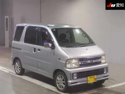 Daihatsu Atrai Wagon  с аукциона в Японии