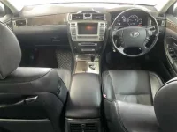 Toyota CROWN лот № 8513 оценка R  с аукциона в Японии 2