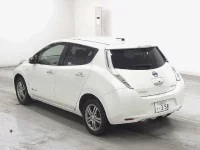 Nissan LEAF лот № 51 оценка 4  с аукциона в Японии 1