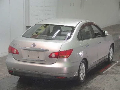 Nissan SYLPHY  с аукциона в Японии