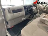 Toyota TOYOACE лот № 3001 оценка 3  с аукциона в Японии 2