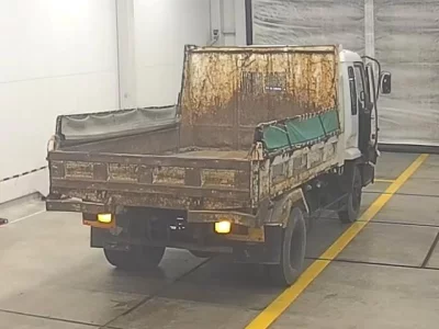 Isuzu FORWARD  с аукциона в Японии