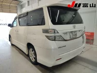 Toyota VELLFIRE лот № 3002 оценка 3.5  с аукциона в Японии 1