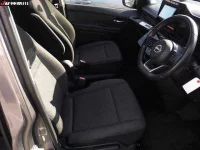 Nissan SERENA лот № 8522 оценка 4  с аукциона в Японии 7