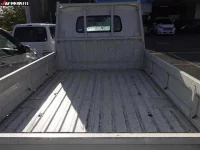 Mazda BONGO лот № 8520 оценка 3.5  с аукциона в Японии 8