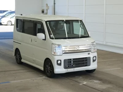 Nissan CLIPPER RIO  с аукциона в Японии