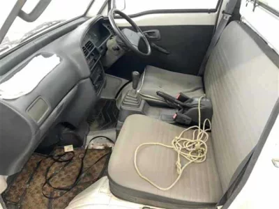 Suzuki CARRY TRUCK  с аукциона в Японии