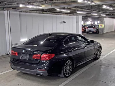 BMW 5-Series  с аукциона в Японии