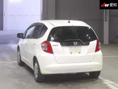 Honda FIT  с аукциона в Японии