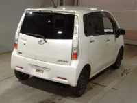 Daihatsu MOVE лот № 3001 оценка 4  с аукциона в Японии 1