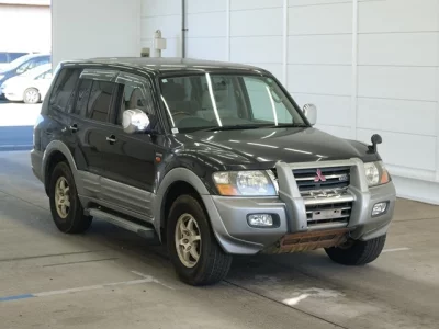 Mitsubishi PAJERO  с аукциона в Японии