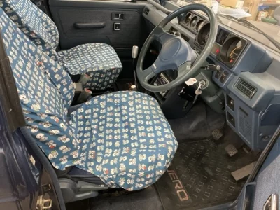 Mitsubishi PAJERO  с аукциона в Японии