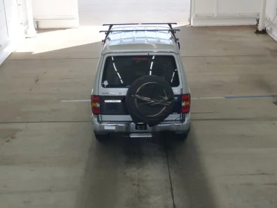Mitsubishi PAJERO  с аукциона в Японии