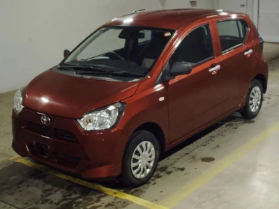 Toyota PIXIS EPOCH  с аукциона в Японии