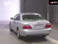 Toyota CROWN лот № 515 оценка R  с аукциона в Японии 1