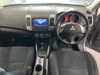 Mitsubishi OUTLANDER лот № 12012 оценка 3  с аукциона в Японии 4