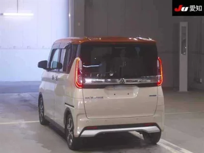 Mitsubishi EK X SPACE