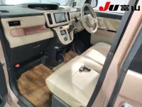 Daihatsu MOVE CANBUS лот № 3008 оценка 3.5  с аукциона в Японии 2