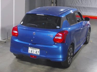 Suzuki SWIFT  с аукциона в Японии
