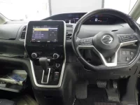 Nissan SERENA лот № 5077 оценка 3.5  с аукциона в Японии 4
