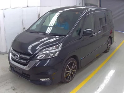 Nissan SERENA  с аукциона в Японии