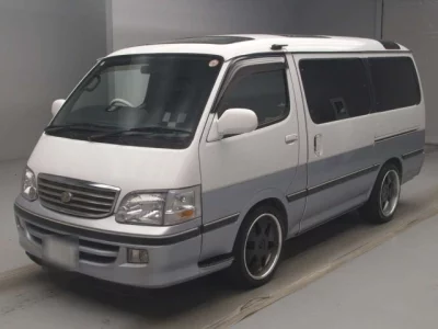 Toyota HIACE  с аукциона в Японии