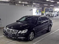 Mercedes-Benz E CLASS лот № 26 оценка 3.5  с аукциона в Японии 3