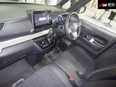 Mitsubishi DELICA MINI  с аукциона в Японии