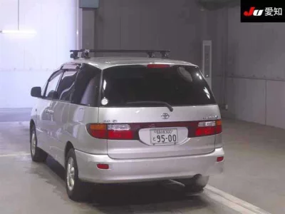 Toyota ESTIMA  с аукциона в Японии