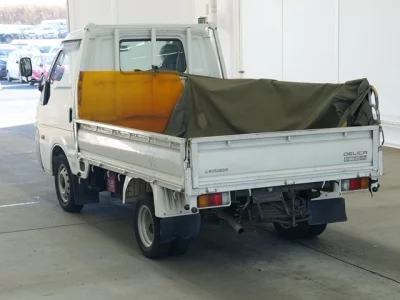Mitsubishi DELICA TRUCK