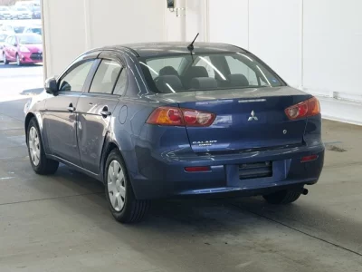 Mitsubishi GALANT FORTIS