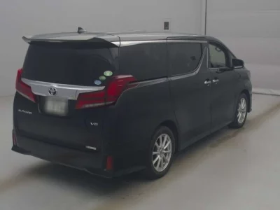 Toyota ALPHARD  с аукциона в Японии