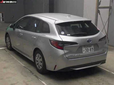 Toyota COROLLA TOURING  с аукциона в Японии