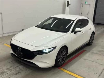 Mazda MAZDA3  с аукциона в Японии