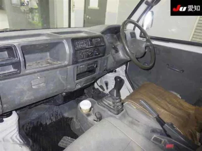 Mitsubishi MINICAB TRUCK