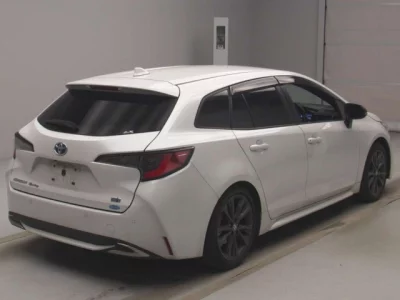 Toyota COROLLA TOURING  с аукциона в Японии